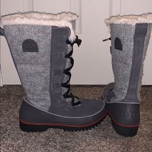 Women’s winter boots
